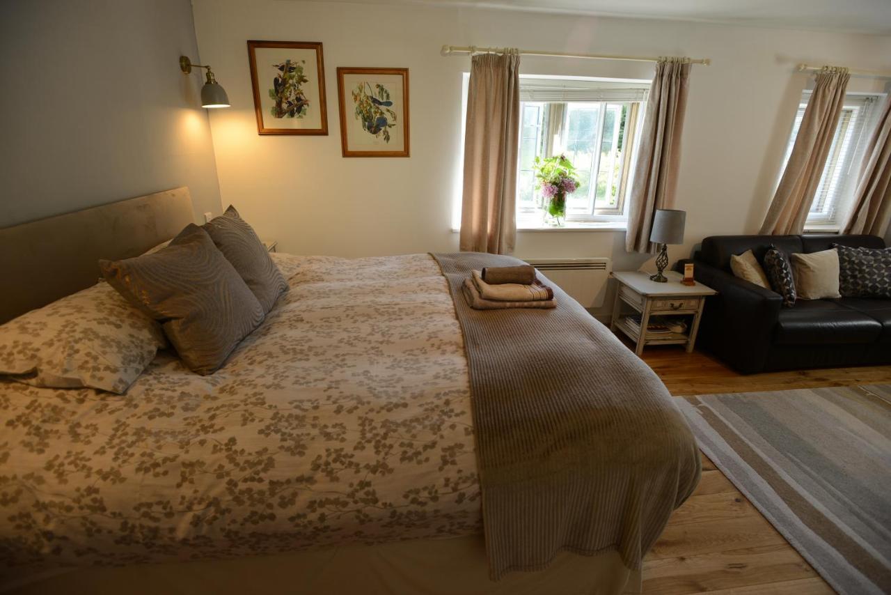 Rose Farm Bed & Breakfast Хонитън Екстериор снимка