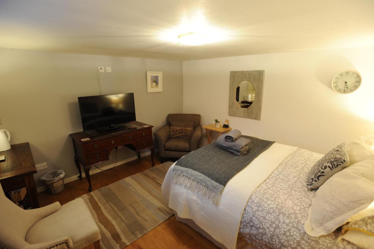 Rose Farm Bed & Breakfast Хонитън Екстериор снимка