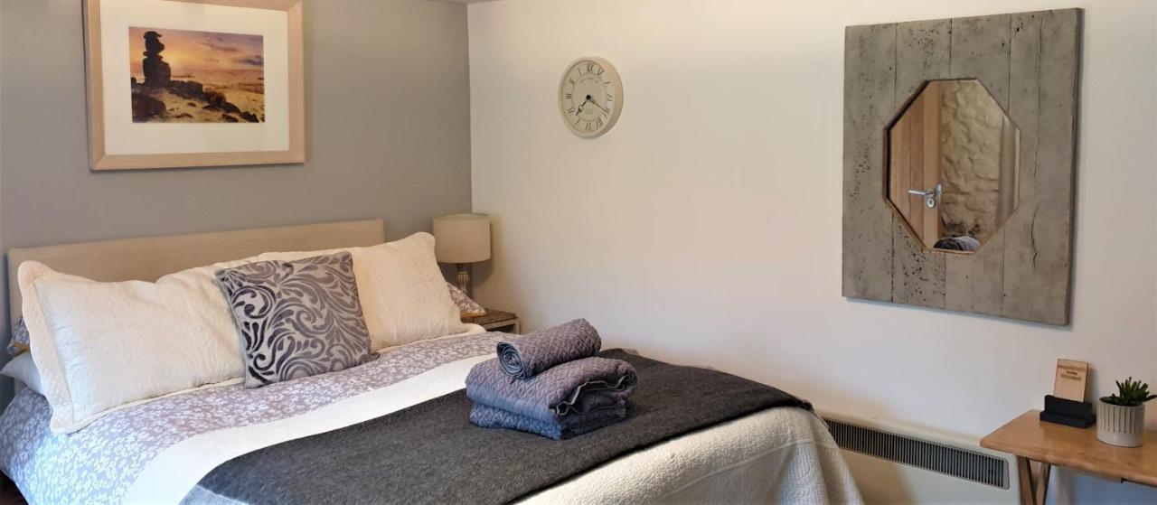Rose Farm Bed & Breakfast Хонитън Екстериор снимка